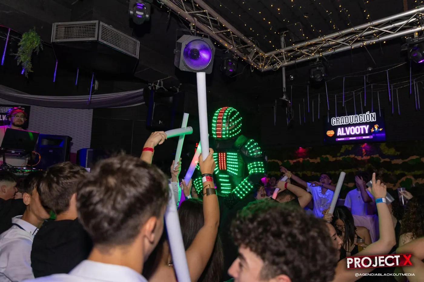 Graduación en Madrid con Project X